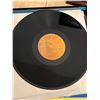 Image 7 : Sylvania Turntable Radio and Records