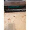 Image 2 : Stereo Equipment