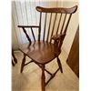 Image 8 : "Vilas" Made in Canada Table and Chairs