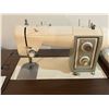 Image 2 : Sears Kenmore Model 16 Sewing Machine