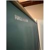 Image 2 : Aurora Projector Screen