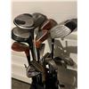 Image 3 : Right handed golf clubs