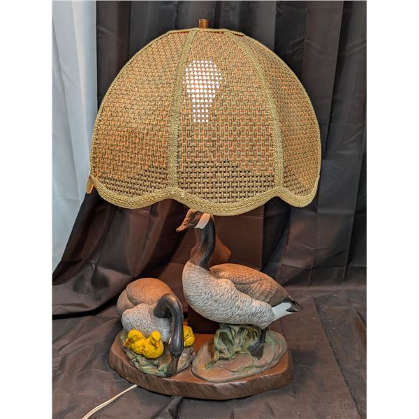 Goose and Duckling Vintage lamp w/ Wicker Shade (Still works)