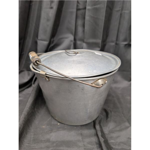 Vintage Aluminum Potato Pot Made in Canada (8")