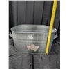 Image 2 : Galvanized Large Oval Tub