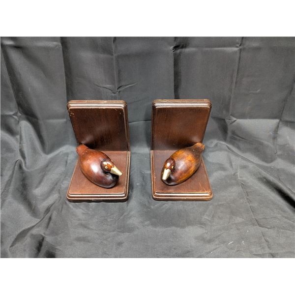Vintage Wooden Loon Design Book Ends (Good Condition)