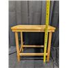 Image 2 : end Table made of Hockey Sticks (19"x14")