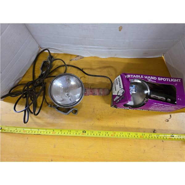 2 Vintage handheld spot lights