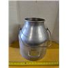 Image 3 : Antique milk can- Delaval