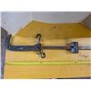 Image 1 : Vintage waterloo beam scale