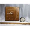 Image 1 : wall clock and Baby Ben alarm clock