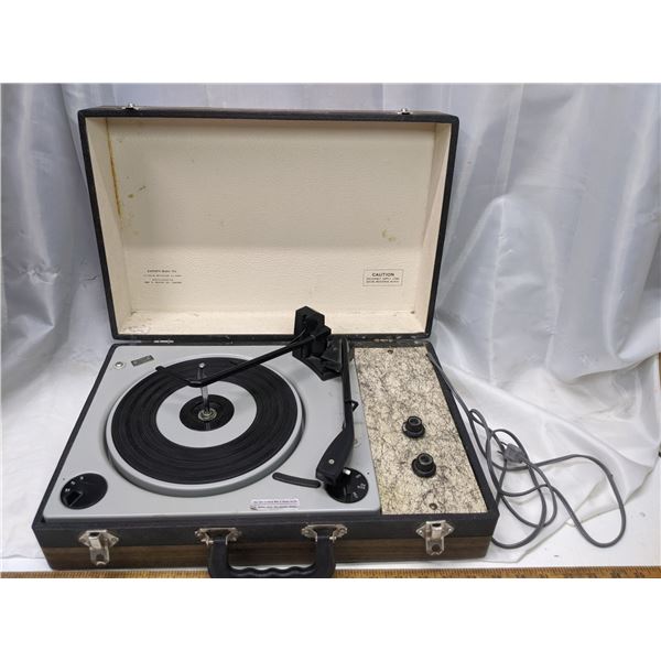 Eaton's model 703 power operated phonograph/record player - working