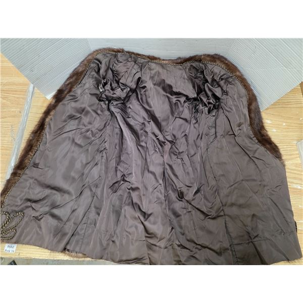 Ladies fur coat- 30"- possibly mink fur
