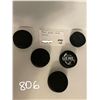 Image 2 : Pucks - 5