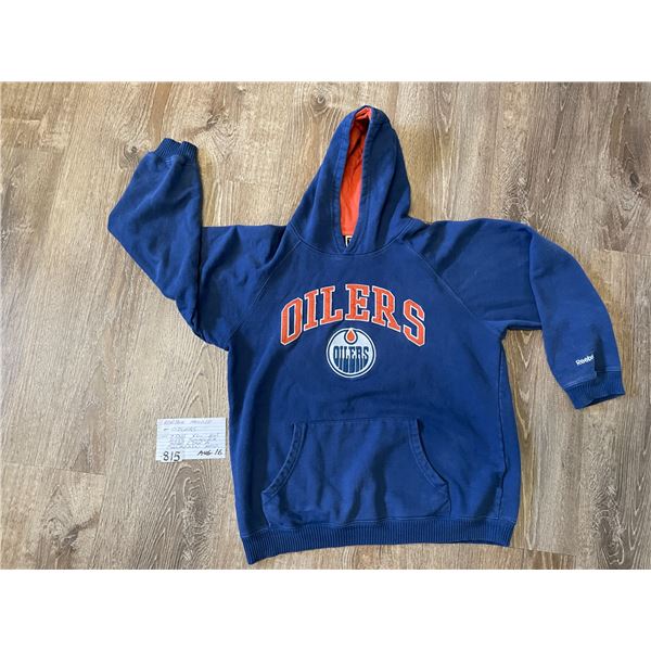 Reebok hoodie - Oilers - size XL - fits more like a Canadian medium