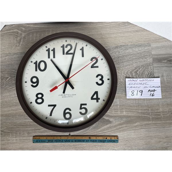 Vintage Westclox electric wall clock - Made in Canada