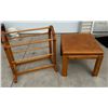 Image 1 : BLANKET/QUILT RACK AND END TABLE