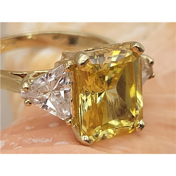 Canary & White Cubic Zirconia 14K Yellow Gold RIng