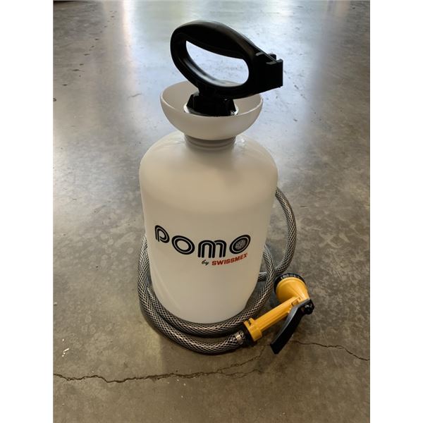 NEW 1.3 GALLON COMPRESSION SPRAYER