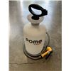 Image 1 : NEW 1.3 GALLON COMPRESSION SPRAYER