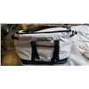 Image 2 : NEW BIGFOOT INSULATED COOLER BAG
