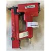 Image 3 : 2 HAUBOLD AIR STAPLE GUNS, MADE IN GERMANY