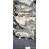 Image 2 : BIN OF GALVANIZED THREADED RODS WITH NUTS AND WASHERS
