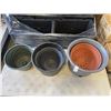 Image 2 : PLASTIC PLANTERS