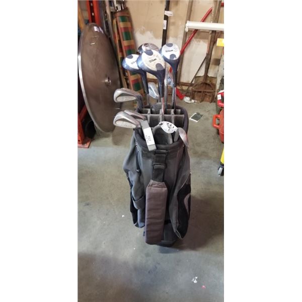 NIKE GOLF BAG WITH WILSON RH CLUBS, IRONS AND PUTTER