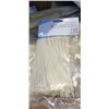 Image 2 : BOX OF 6" ZIP TIES, APPROX. 100 PACKS OF 100