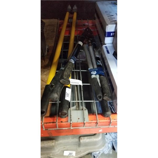 POST HOLE DIGGER AND THREE PRUNERS