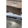 Image 3 : 3 VIVO SINGLE ARM PNEUMATIC DESK STANDS AND SINGLE MONITOR MOUNT