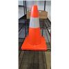 Image 2 : 6 NEW TRAFFIC/PARKING CONES