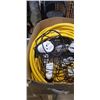 Image 2 : 12 GUAGE CONSTRUCTION STRING LIGHT