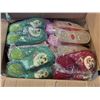 Image 2 : 60 MULTI COLORED SLIPPERS, ASSORTED SIZES