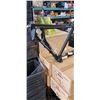 Image 3 : NEW LIGHTWEIGHT ALUMINUM INFINITY BIKE FRAME