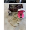 Image 1 : CONTAINER OF JEWELRY