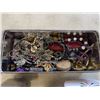 Image 3 : CONTAINER OF JEWELRY