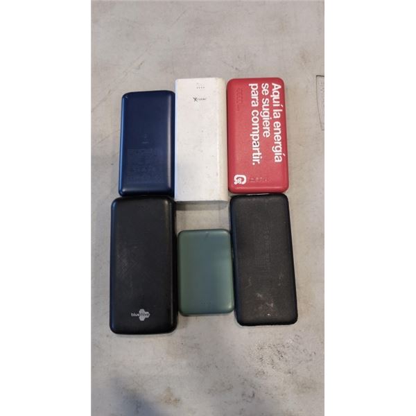 6 ASSORTED LARGE SIZE BATTERY POWER BANKS