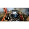 Image 2 : 2 BOXES OF VARIOUS COOKWARE