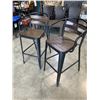 Image 2 : TWO HAMPTON BAY PATIO BAR STOOLS
