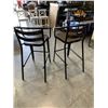 Image 3 : TWO HAMPTON BAY PATIO BAR STOOLS