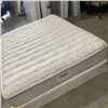 Image 3 : QUEEN SIZE SEARS OPEDIC COMFORT MATTRESS AND BOX SPRING