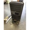 Image 3 : AIRWORKS AIR CONDITIONER WITH ACCESSORIES