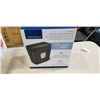 Image 1 : INSIGNIA 6 SHEET CROSS CUT SHREDDER - TESTED WORKING