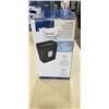 Image 3 : INSIGNIA 6 SHEET CROSS CUT SHREDDER - TESTED WORKING