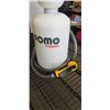 Image 3 : NEW 1.3 GALLON COMPRESSION SPRAYER