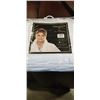 Image 3 : NEW KATHY IRELAND 3PC KING COMFORTER SET AND NEW SET OF PILLOWCASES