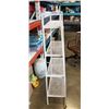 Image 2 : WHITE METAL 5FT SHELF