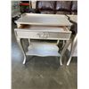 Image 2 : 2 GREY MODERN SIDE TABLES